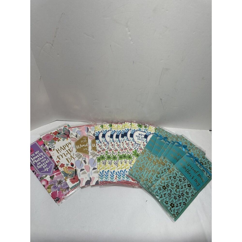 Lot Of 19‎ Voila Mother's Day Cards Lovely Wonderful Special Mom New + Envelopes